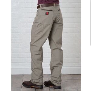 Wrangler Riggs Workwear Pants Men's 34 x 32 Khaki Carpenter Ripstop Carpenter